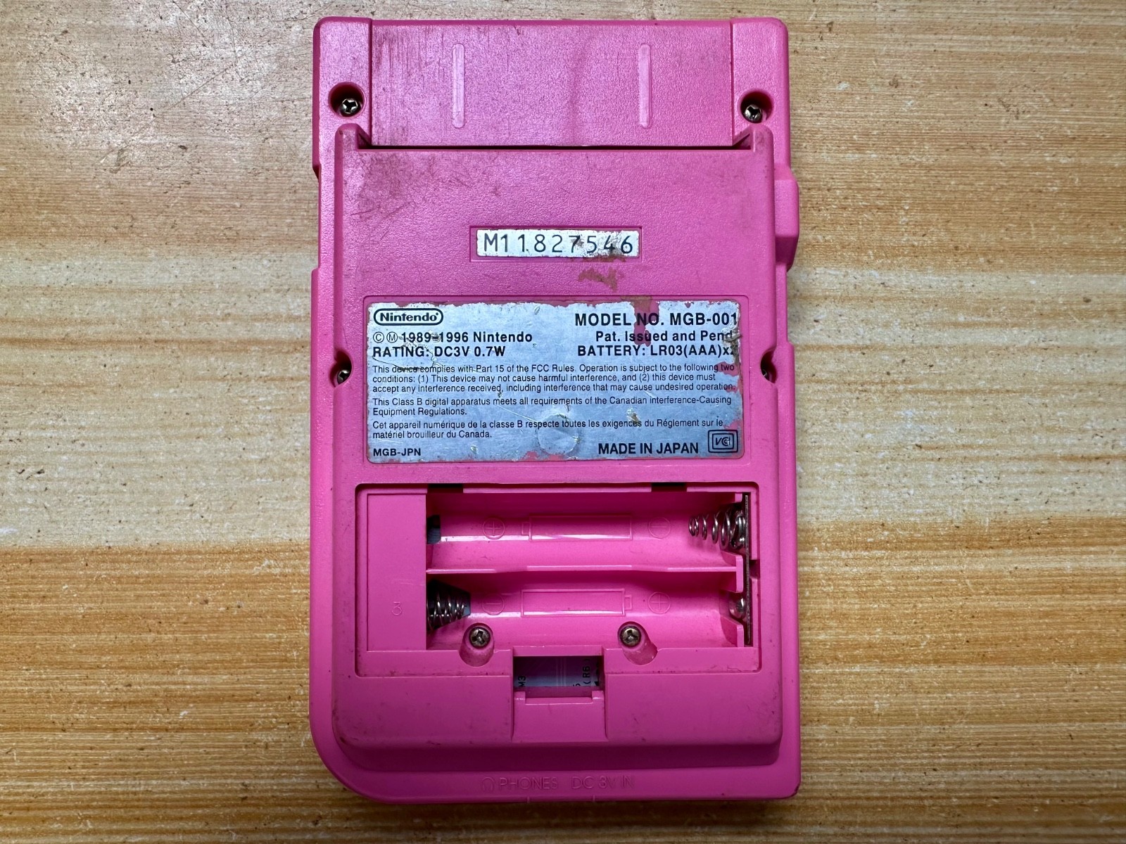 Nintendo Gameboy Pocket MGB-001 Hot Fuchsia Pink Handheld System Console