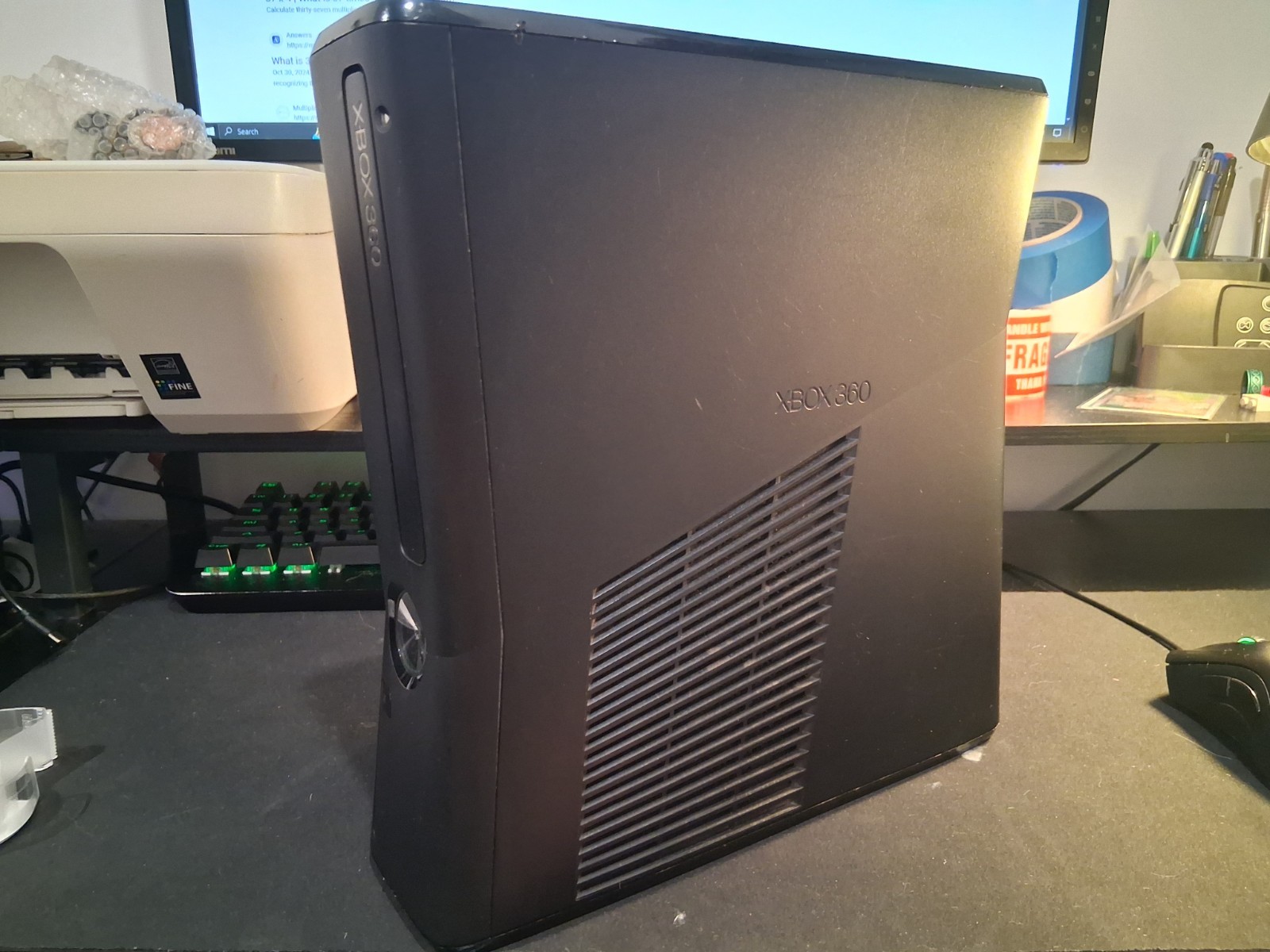 Microsoft Xbox 360 Black Matte Console UNTESTED For Parts Includes 4x…