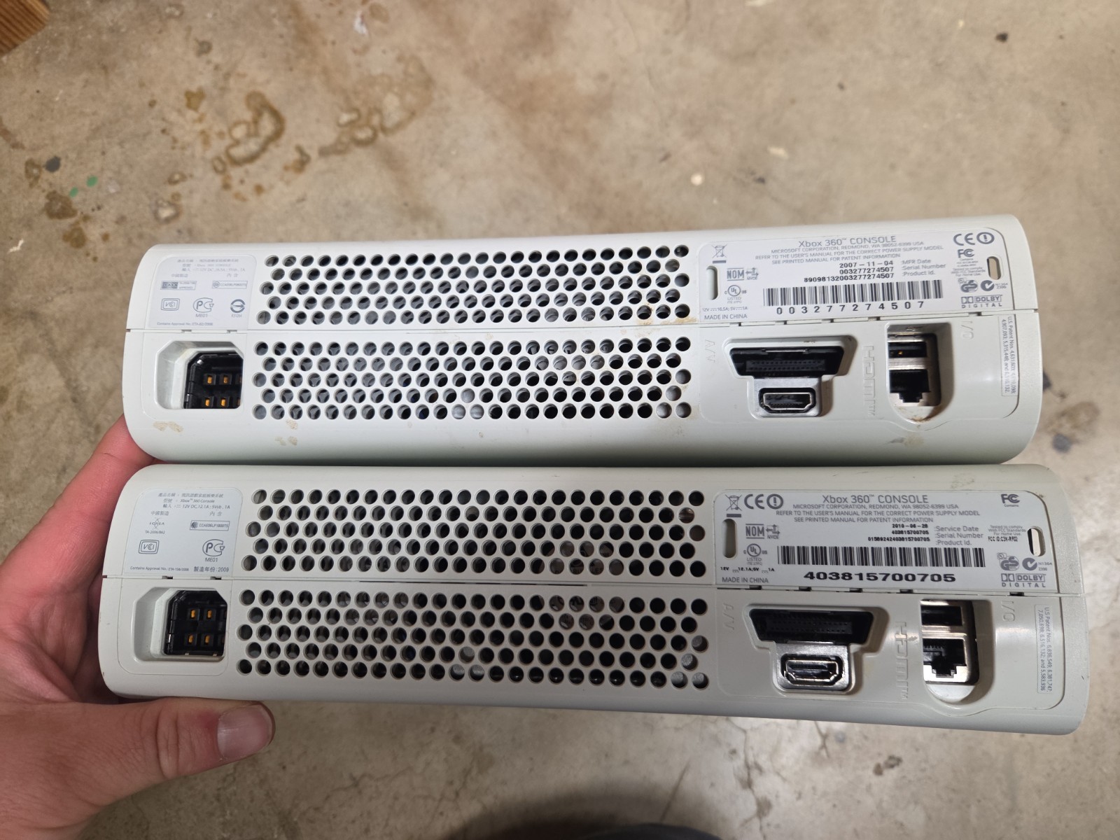 Lot of 2 Xbox 360 Original Fat Consoles White, both power on AS IS free ship