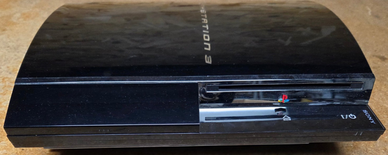 PlayStation 3 (CECHE01) Console & 47 Game Collection & MediaBoard Remote Control