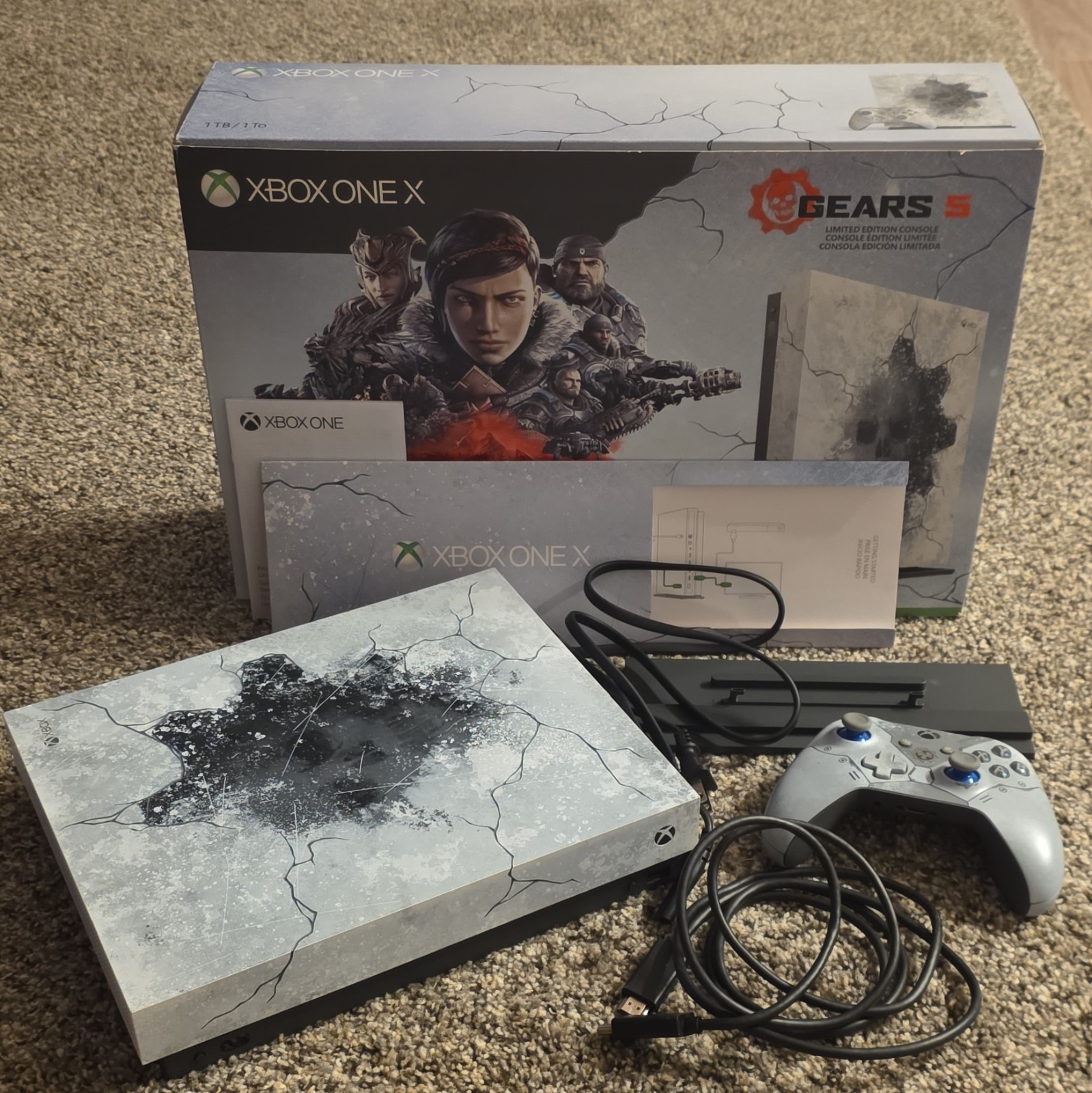 Microsoft Xbox One X Gears 5 Limited Edition 1TB