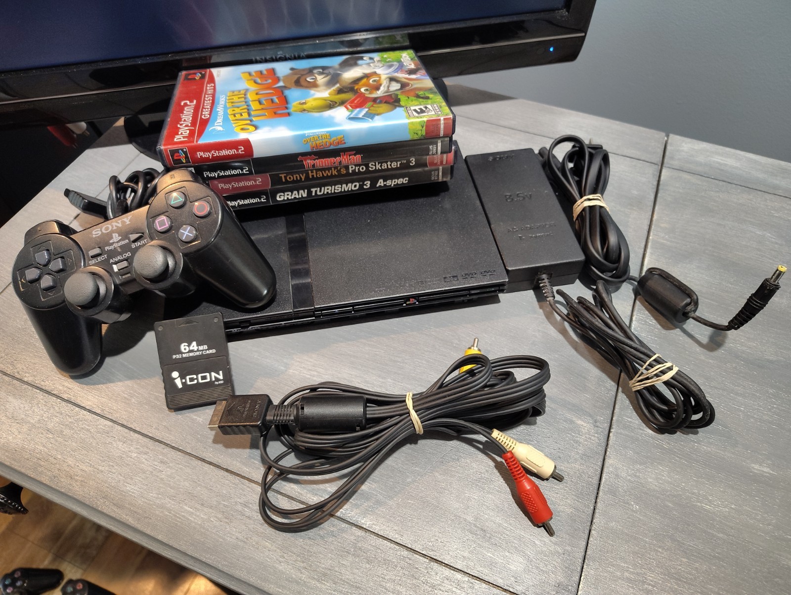 Sony PlayStation 2 Slim SCPH70012 –New Laser–All Cables, 4 Games-Controller