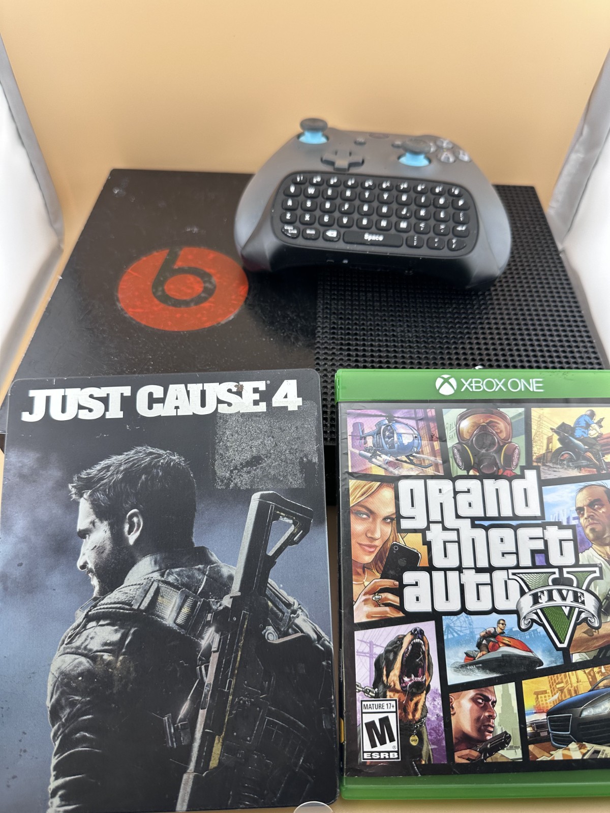 Microsoft Xbox One Model 1681 Console w Controller & Wireless Mini Keyboard