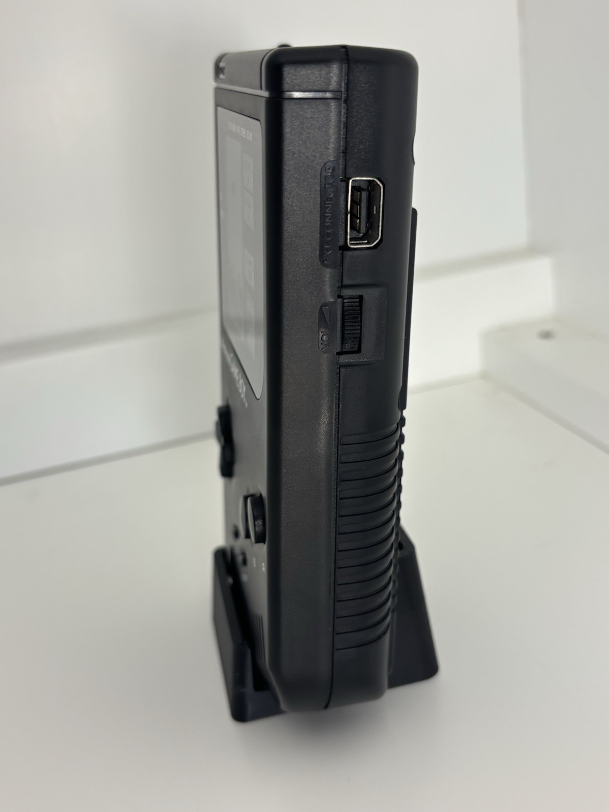 Black Nintendo Game Boy DMG-01, IPS Q5 Screen Mod and USB-C Rechargeable Mod