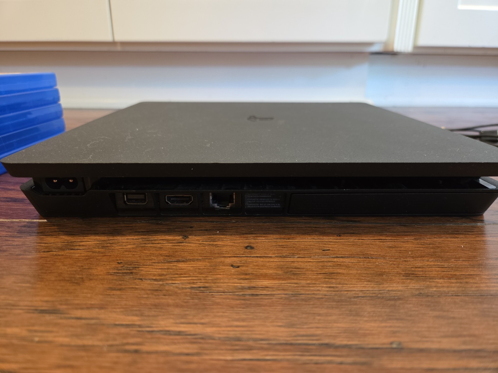 Sony PlayStation 4 Slim 1TB Console – Bundle – Controller & 5 Games