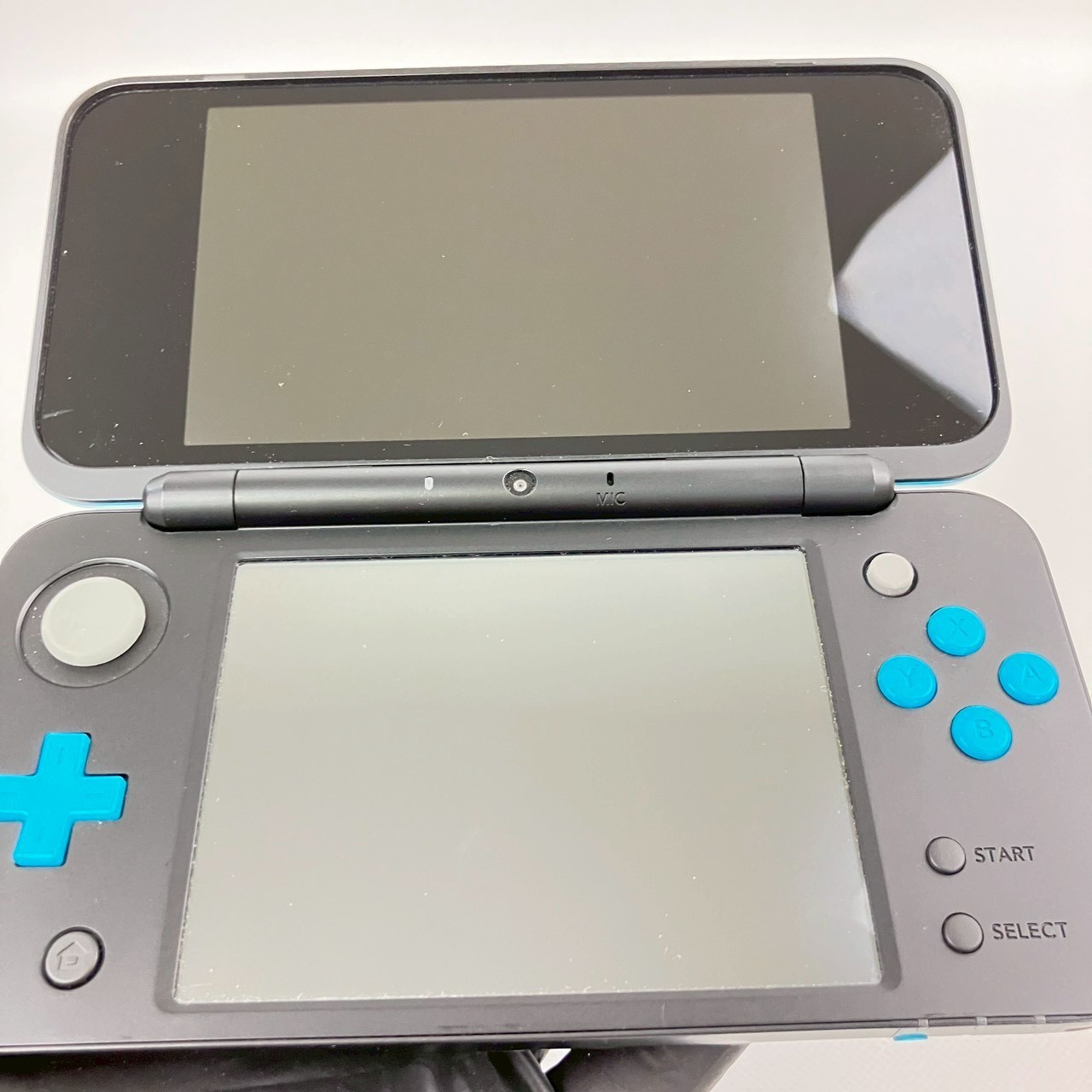 Nintendo new 2DS XL LL Turquoise x Black Console Boxed A Rank Japanese Only 86
