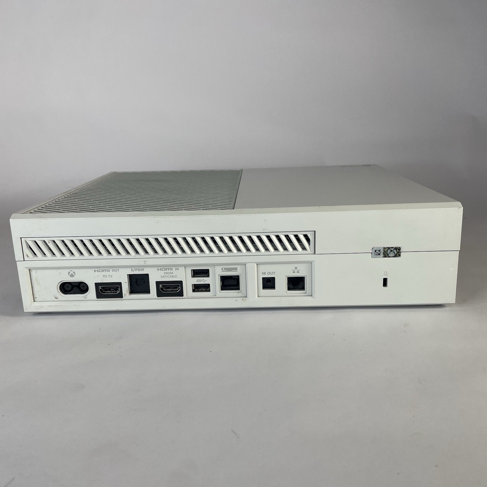 Microsoft Xbox One 500GB White Console Model 1540 TESTED
