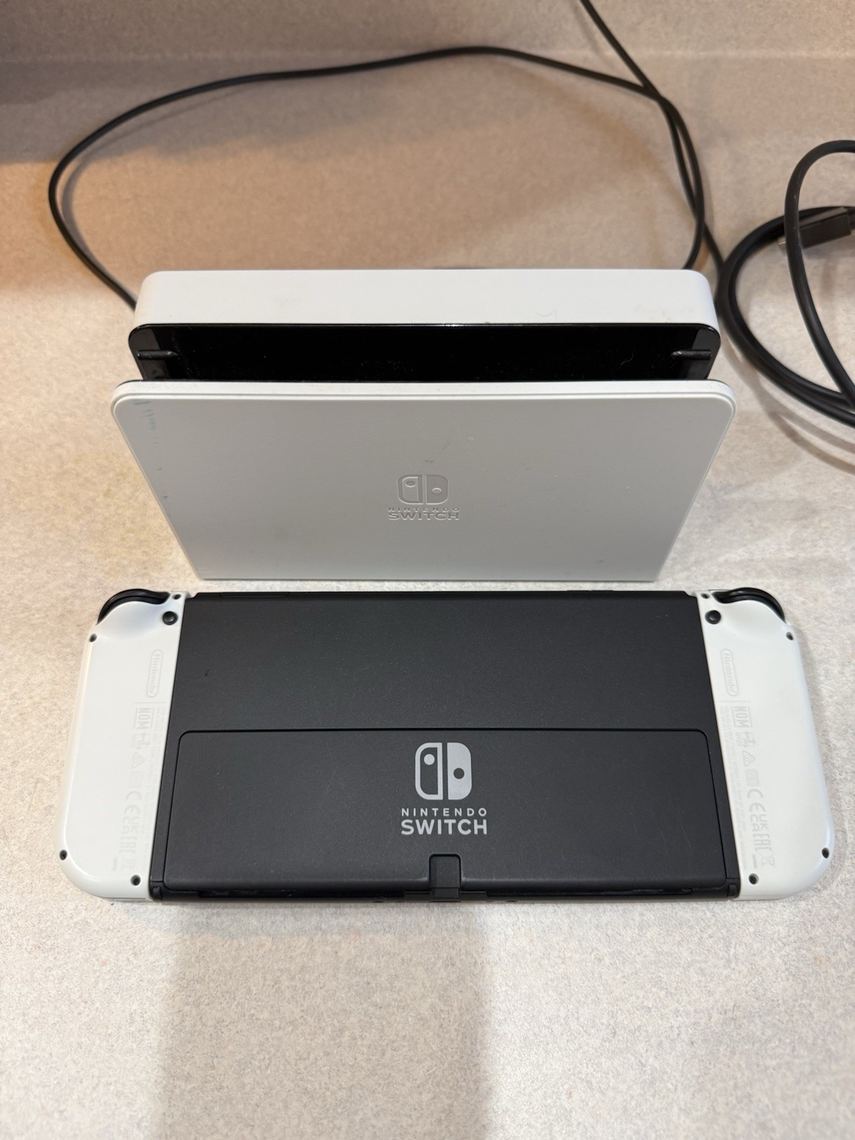 Nintendo Switch OLED Model White Joy-Con Console 64GB w/ Dock, Cables