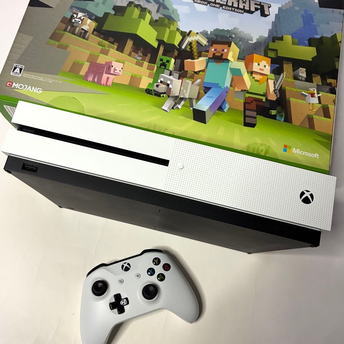 Xbox One S 500GB Minecraft Bundle – Used Good Condition – Ultra HD – Japan Model