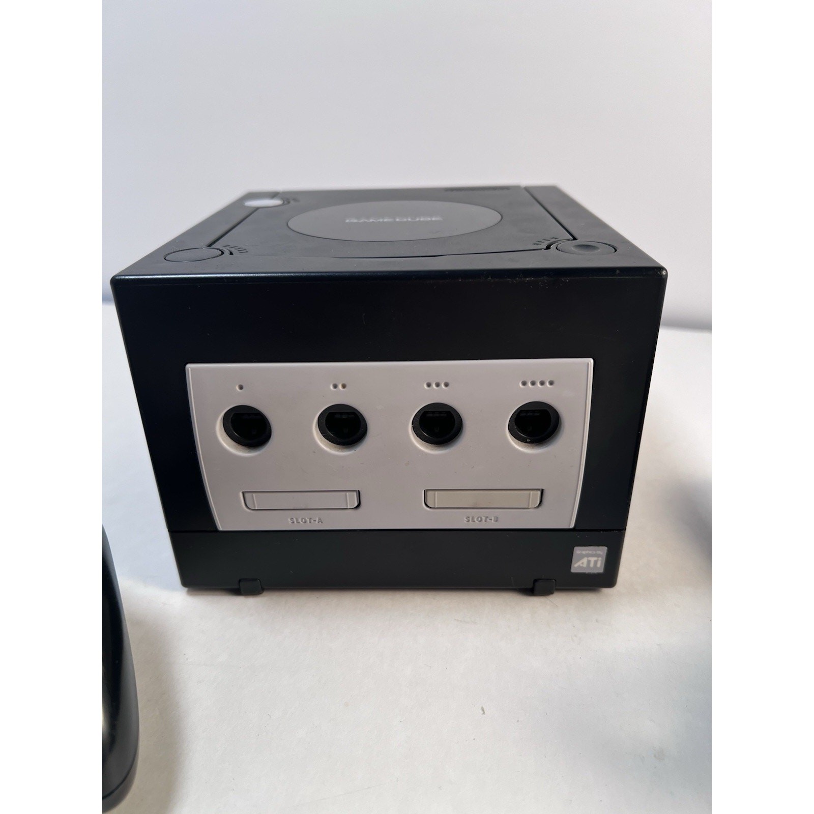 GameCube Black Console (DOL-001) 1 OEM Controllers, Power Cord, AV Cable – EUC