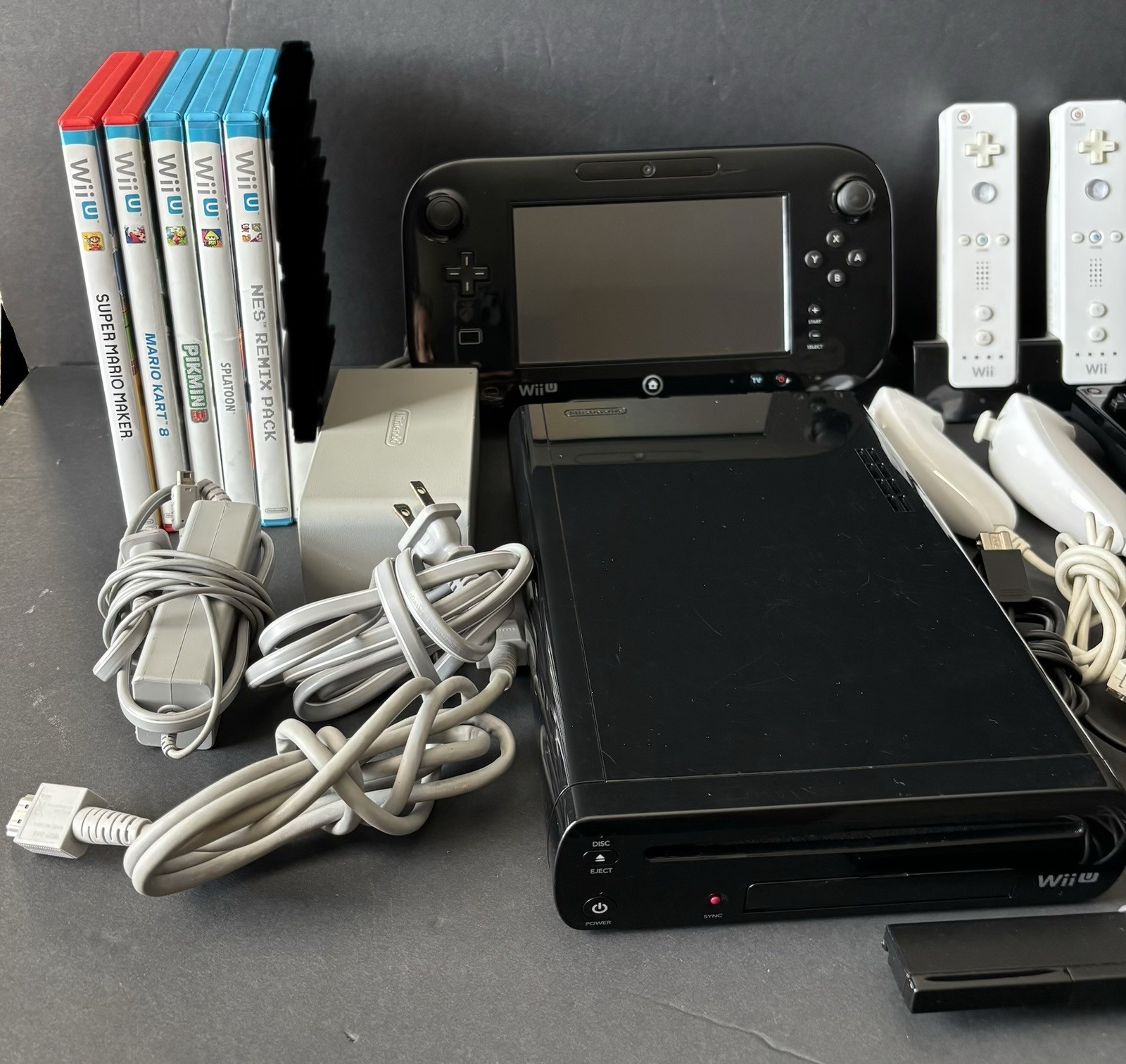 Tested Nintendo Wii U 32GB Console, 5 Games, Controllers, All Cords, HDMI Cord