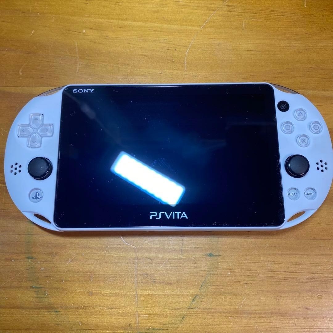 PSVITA 2000 Console, Glacier White 6257 From Japan