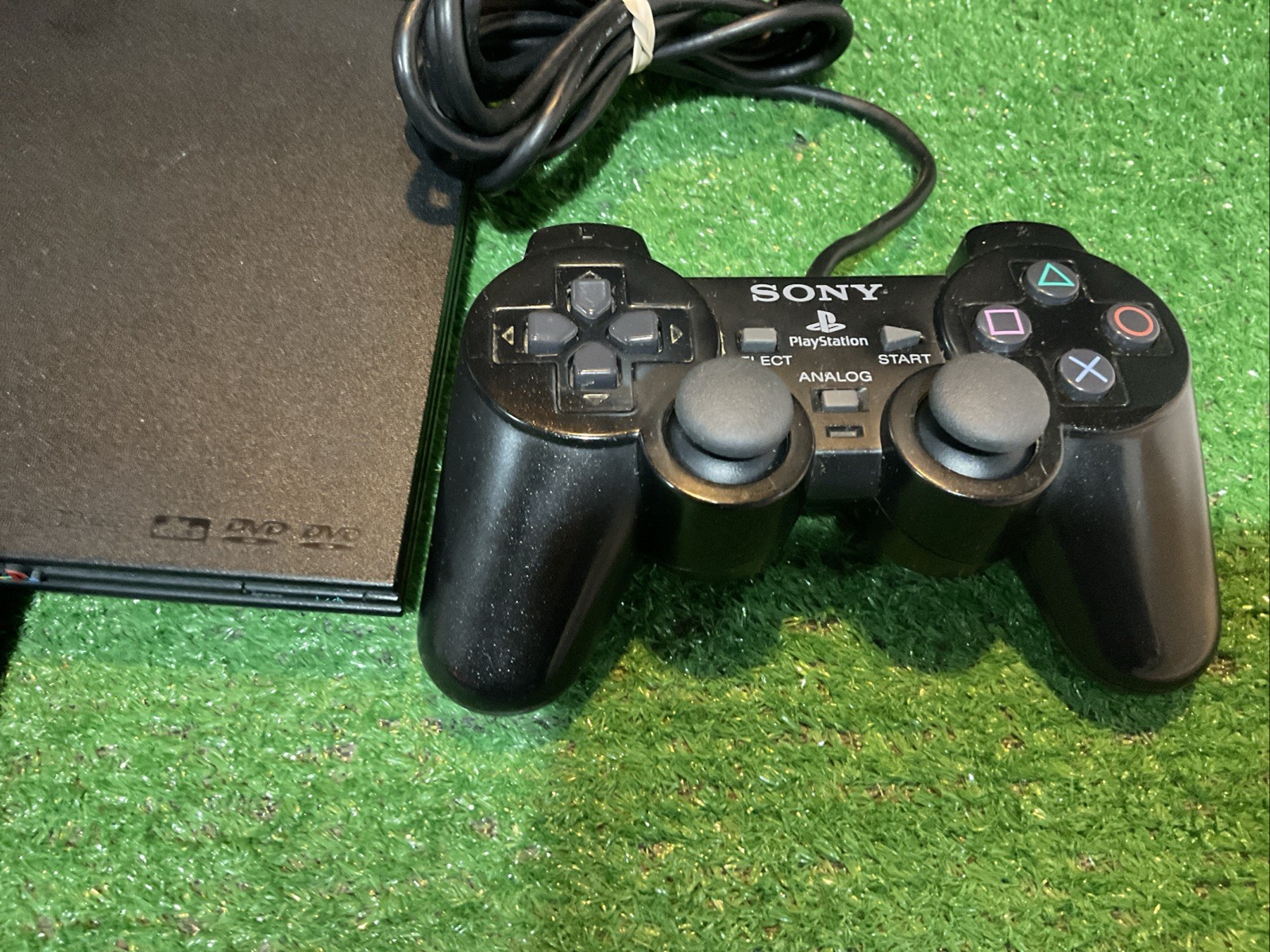 Sony PlayStation 2 Slim Console SCPH-77001 W/ Controller, Cables, 8MB Card, Game