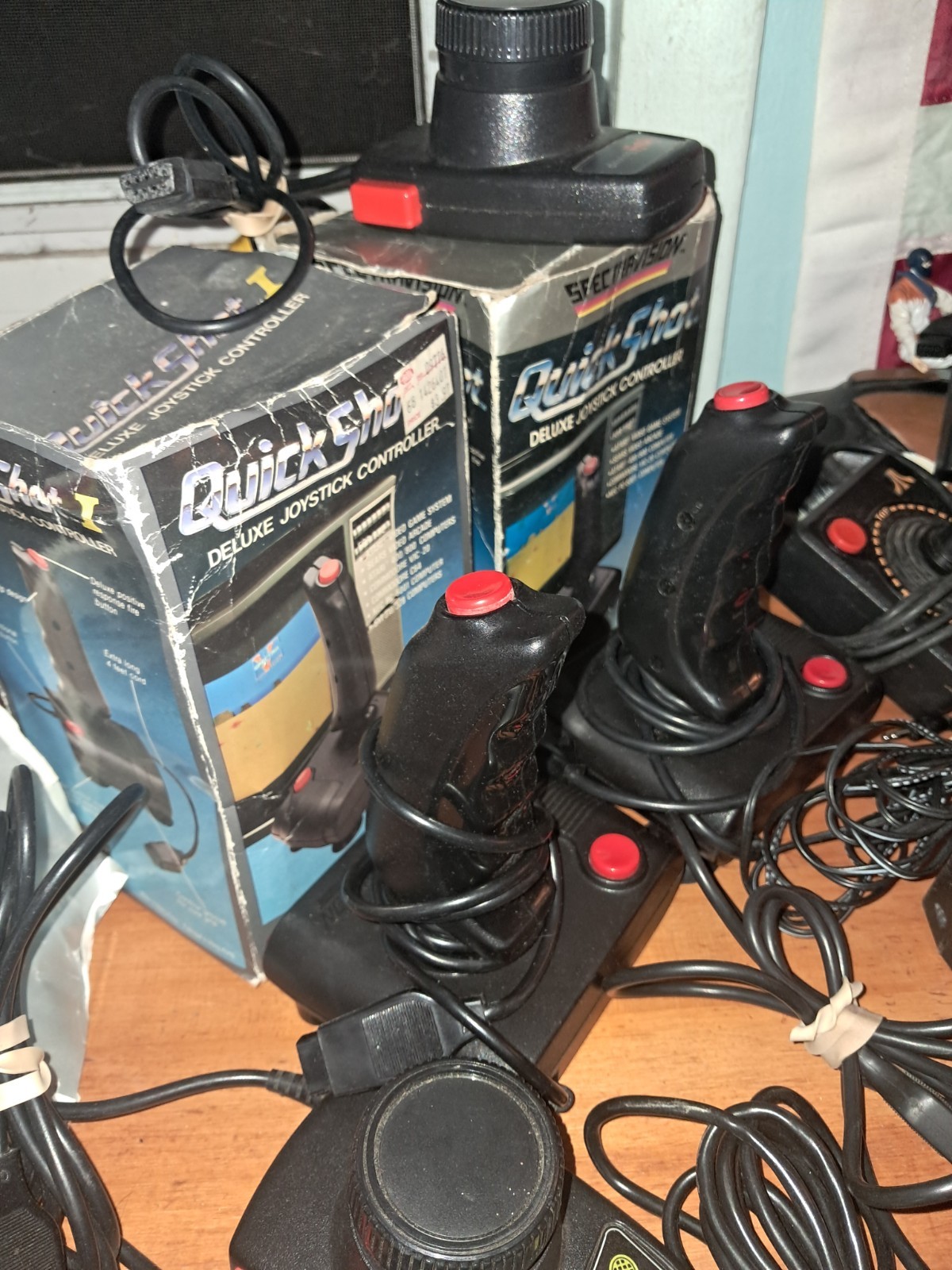 Atari Model CX 2600 39 Games And 14 Paddles