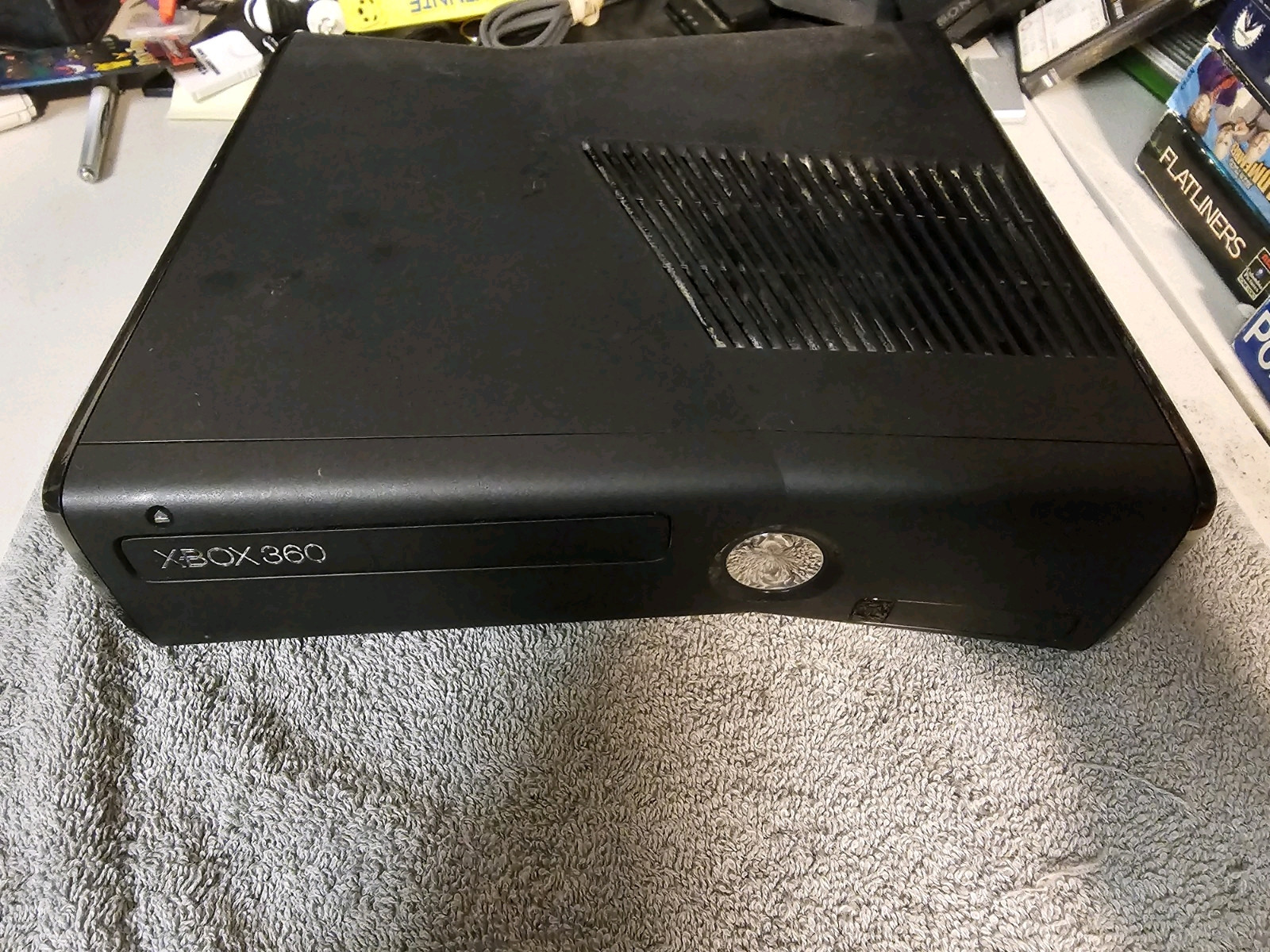 Xbox 360 Slim S Tested 0 GB Hard Drive Model 1439- Full set