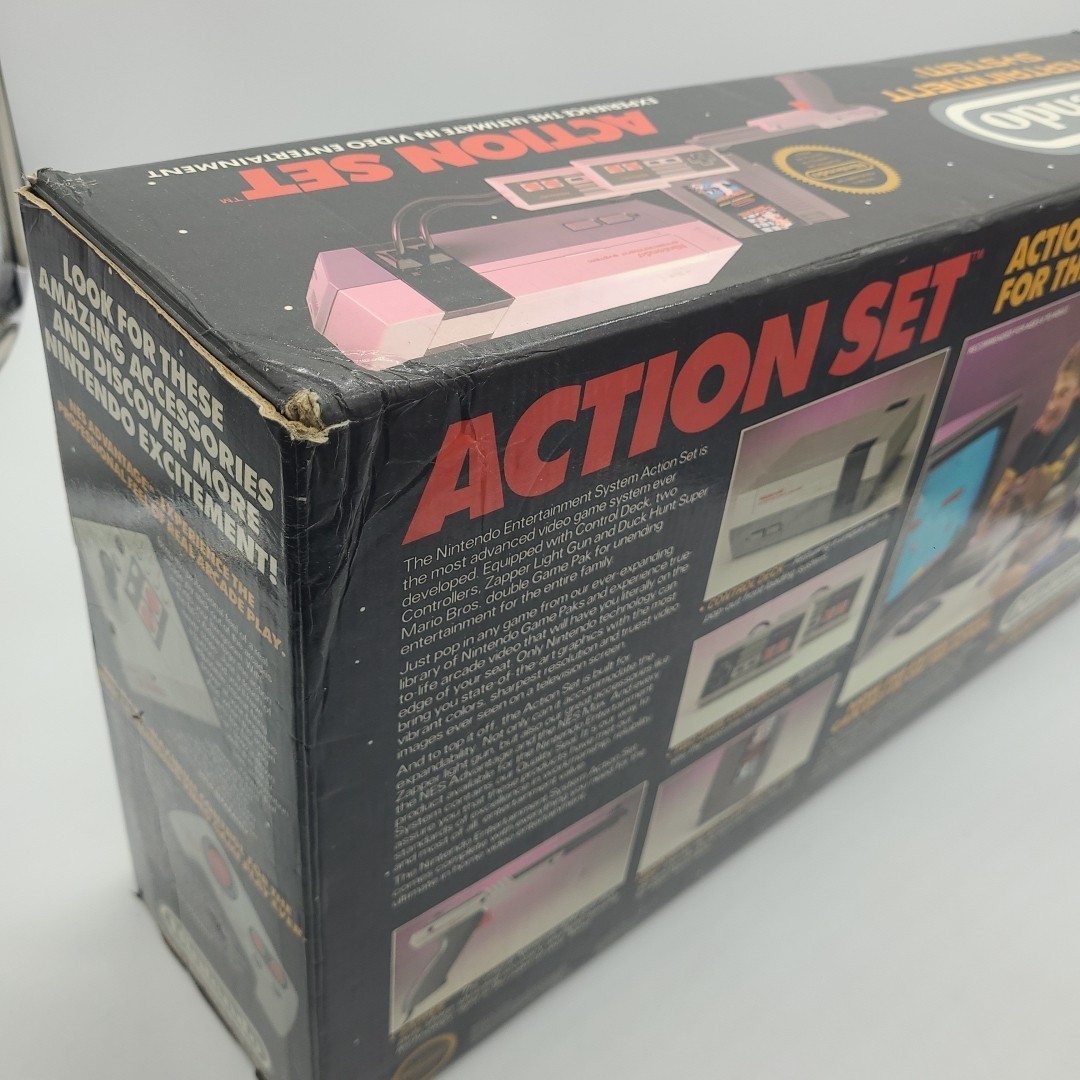 Nintendo NES Action Set Home Console With Box & Styrofoam No Paperwork Tested
