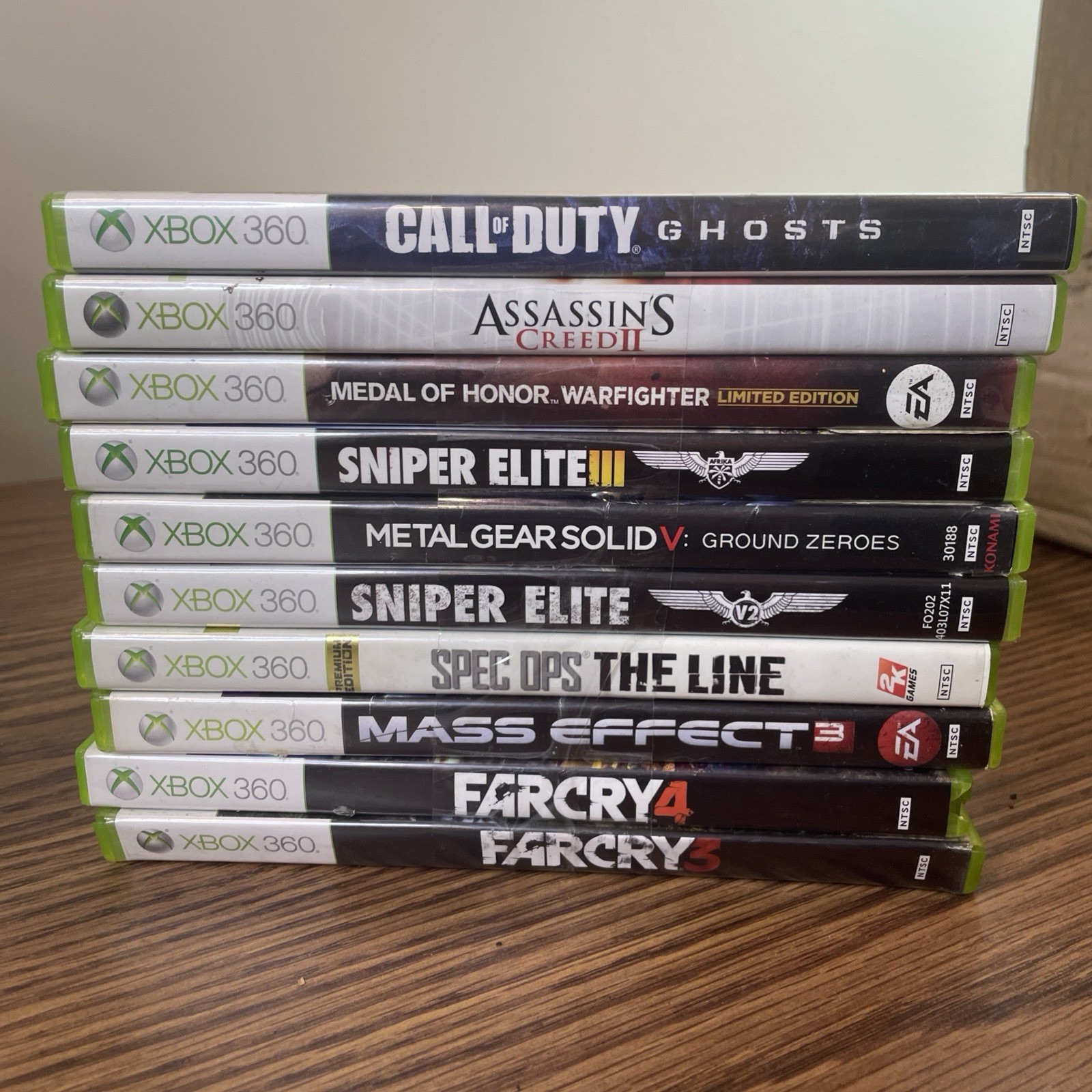 Microsoft Xbox 360 S Black 3GB, 20 Games and 1 Controller Included, Tested