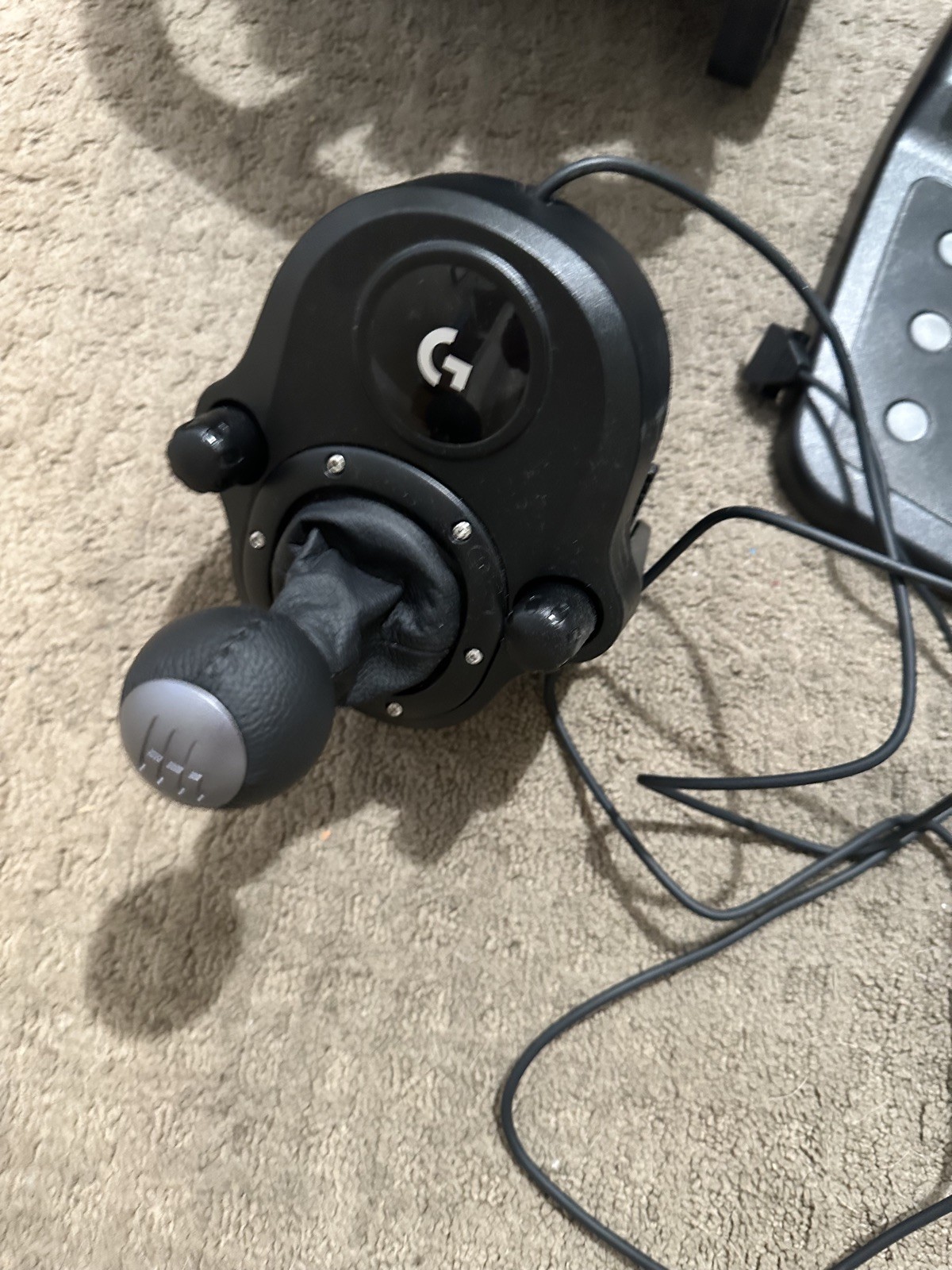 Ps4 Logitech G29 Driving Force With Wheel, Pedals, And Shifter.