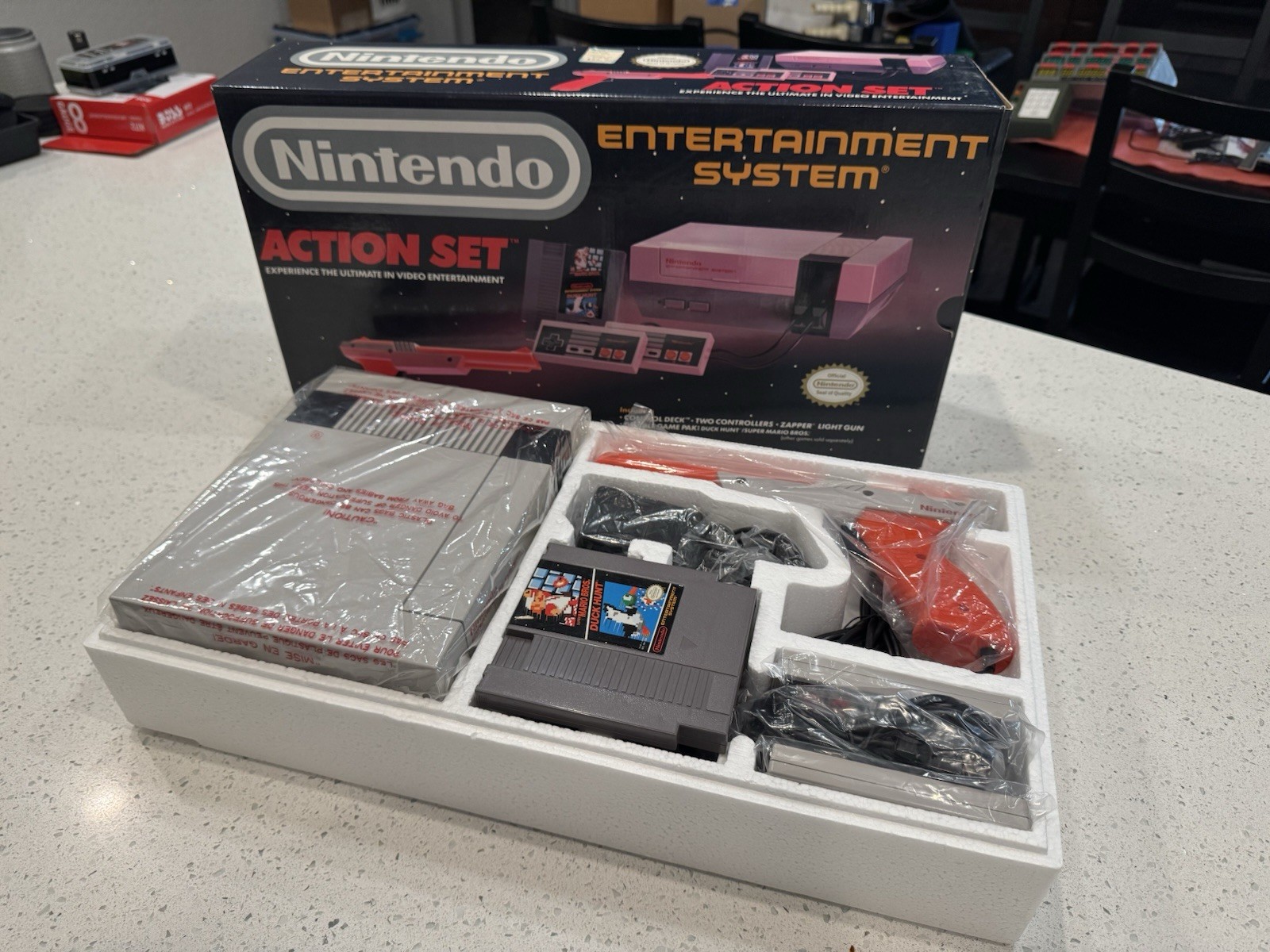 EXCELLENT CONDITION !!! Nintendo Entertainment System Action Set