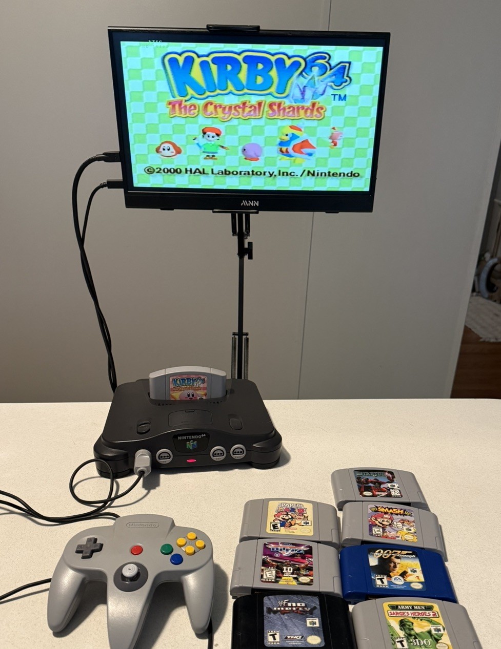 Nintendo 64 N64 Console Bundle w/19 Game 1 controller & hdmi converter box