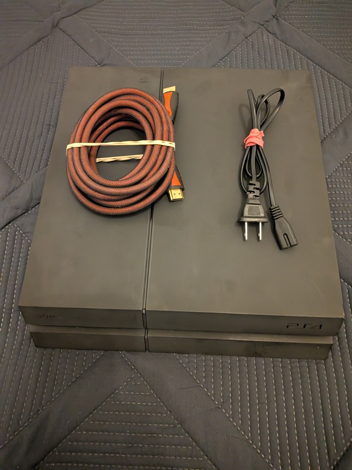 playstation 4 console W/Power&AV Cords Matte Black/Tested