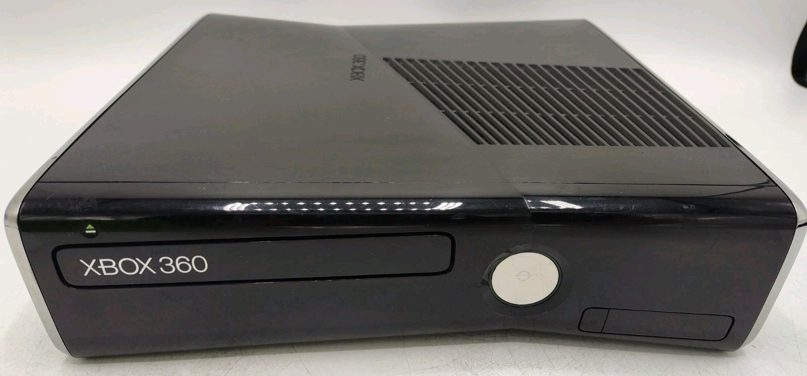 Microsoft Xbox 360 S Console 250GB HDD Bundle + 12 Games + 2 Controllers Tested!