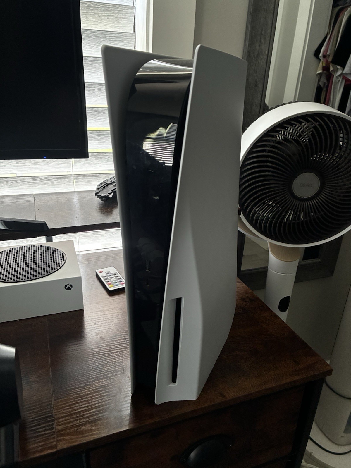 Sony PlayStation 5 White Console With Controller