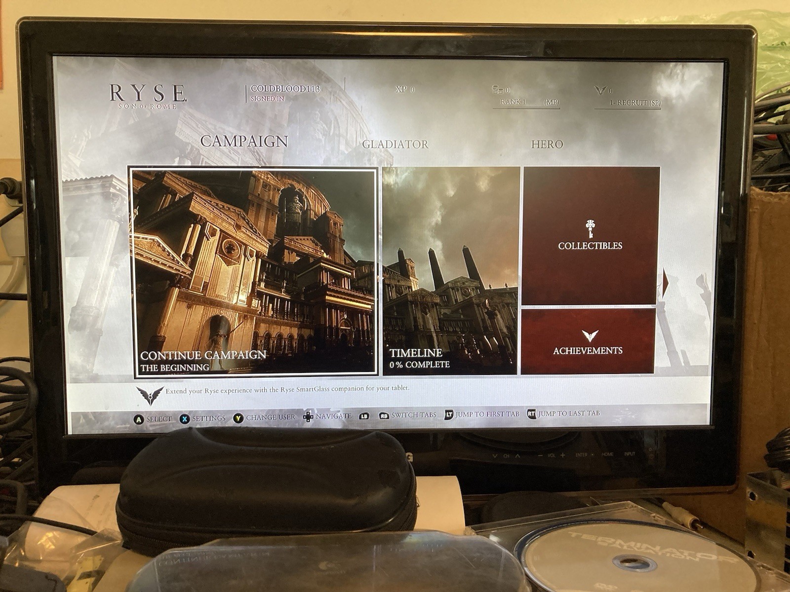 Microsoft Xbox One Special 1540 500GB White Console. Halo Boxed Edition