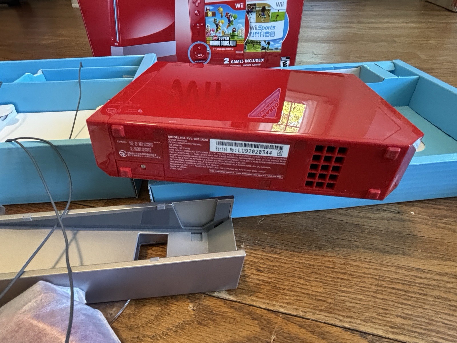 Nintendo Wii Limited Edition Red Console NEW Super Mario Bros 25 Anniversary CIB