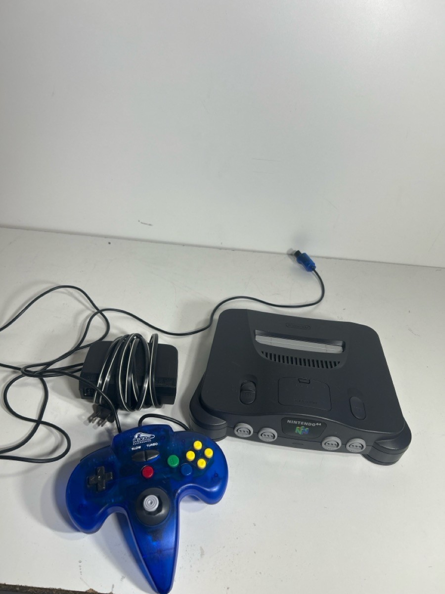 NINTENDO 64 SYSTEM CONSOLE NUS-001 (P17023290)