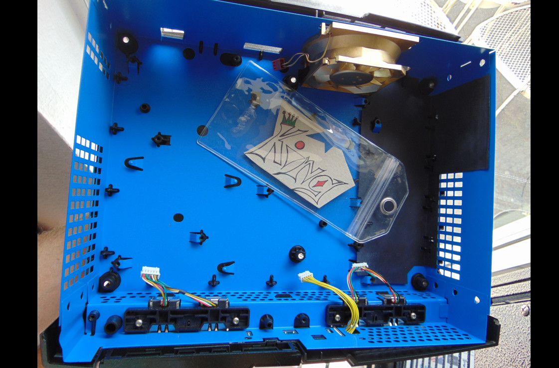 Original Xbox CASE ✨ JUST THE CASE ITSELF✨ ✨parts white with blue insides