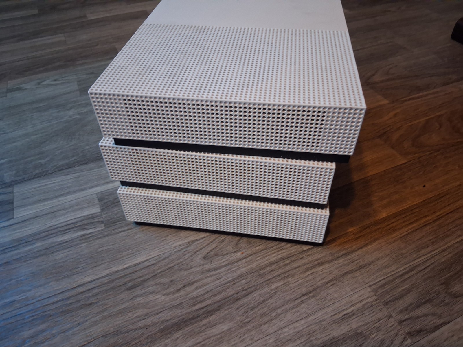 Xbox One S Console Repair Lot 4 Consoles + 4 Controllers Error 102