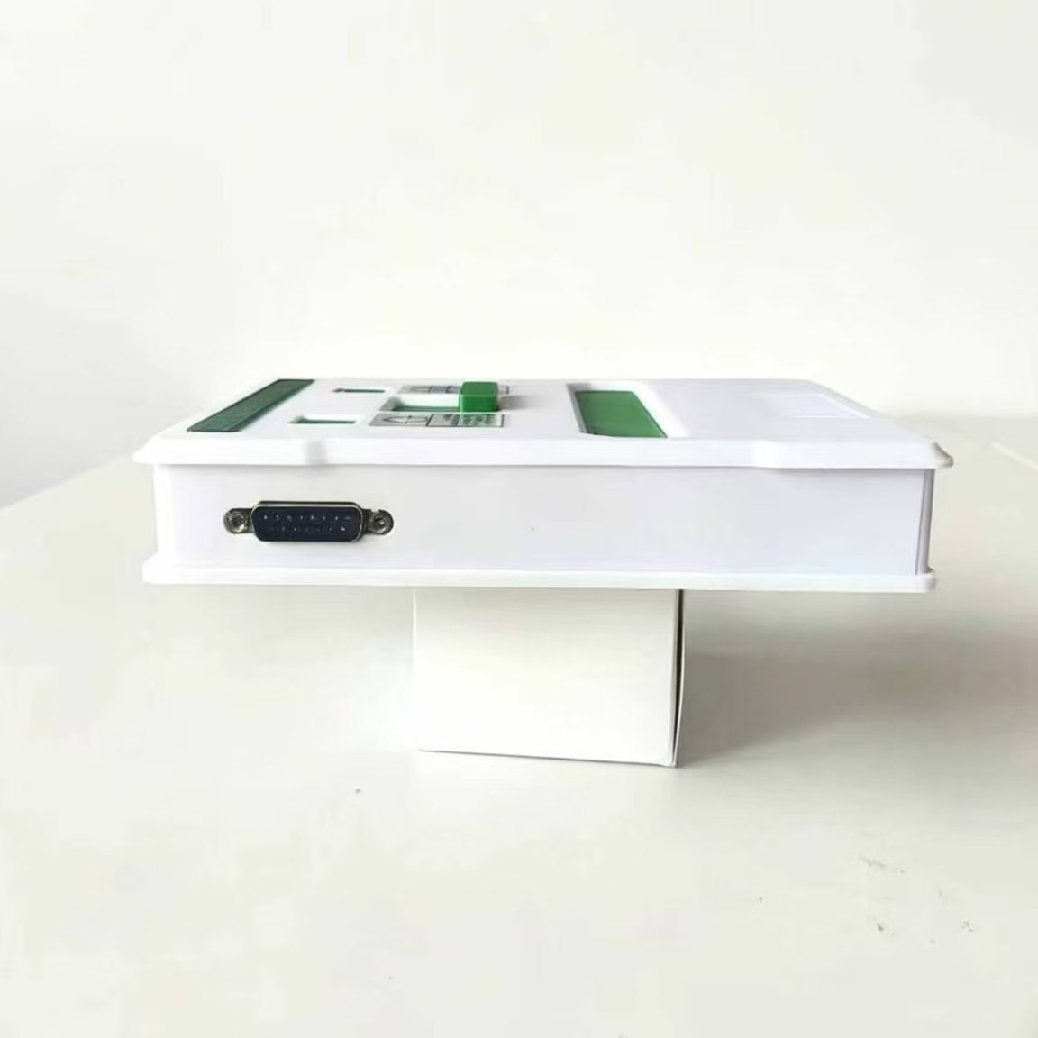 Dendy Famiclone Console RGBS HDMI VGA AV S-Video Scanline NES