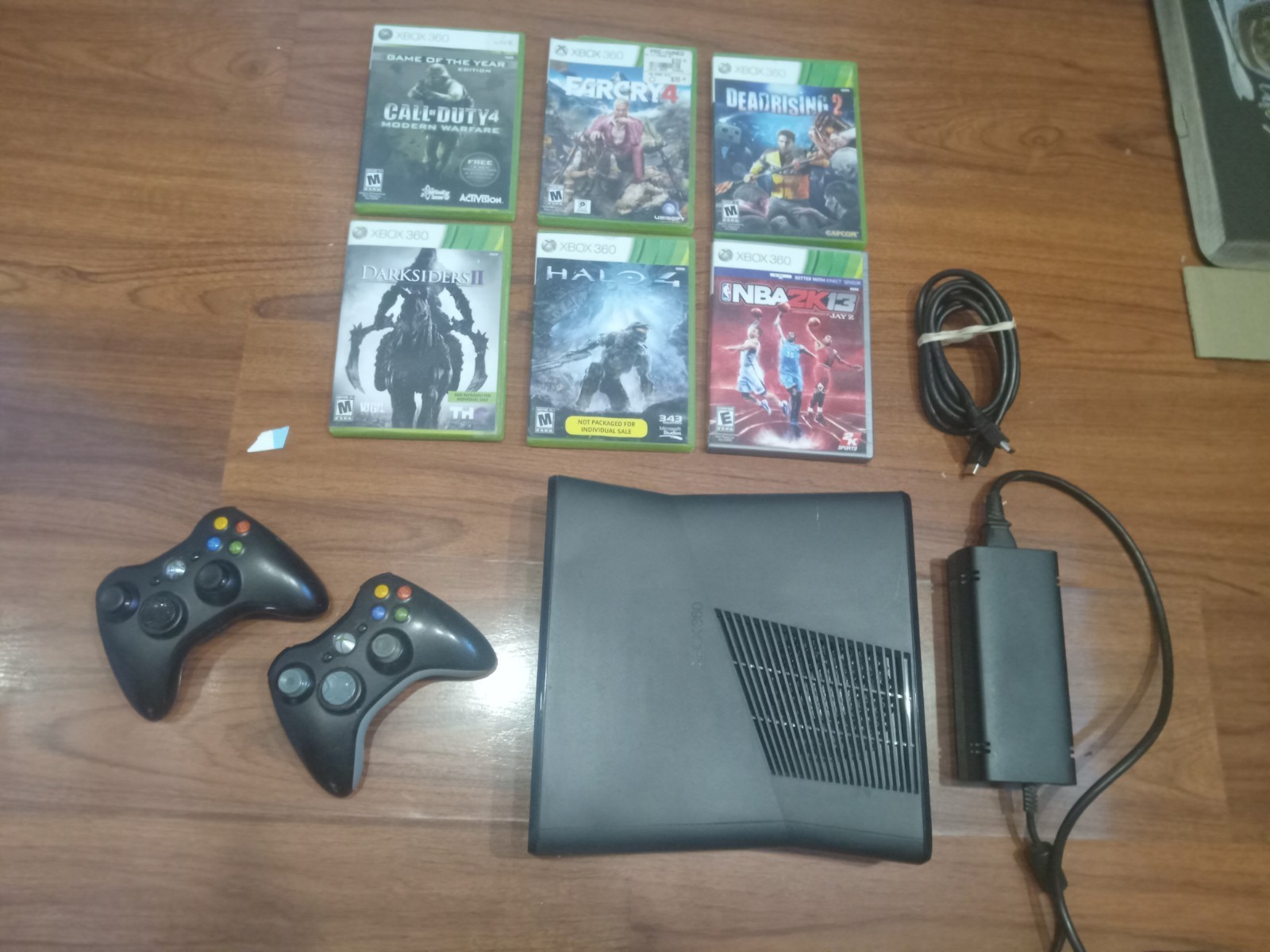 Fun! Microsoft Xbox 360 Bundle 250GB Built-In Wifi – 6 Games + 2 Controllers