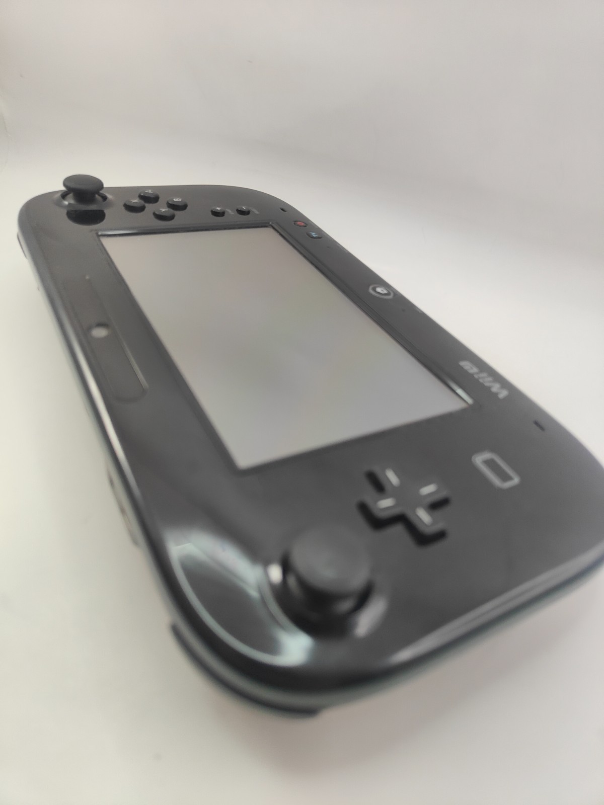 Nintendo WUP-010(USA) Black Wireless NFC 6.2″ Touchscreen Wii U GAMEPAD Bundle