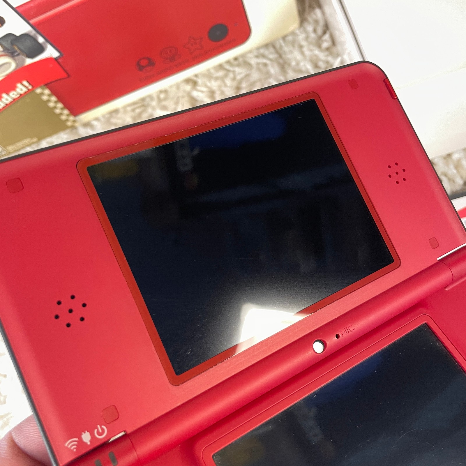 Nintendo DSi XL 25th Anniversary Super Mario Bros. Red Handheld UTL-001 in Box