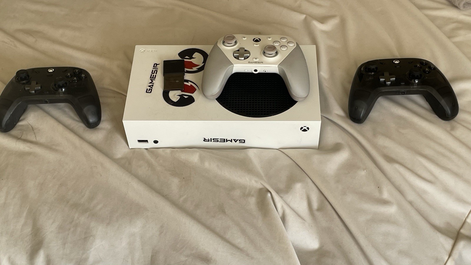 Xbox Series S + 1TB Expansion + GameSir G7 Pro + 2× GameSir Kaleid + Game Pass