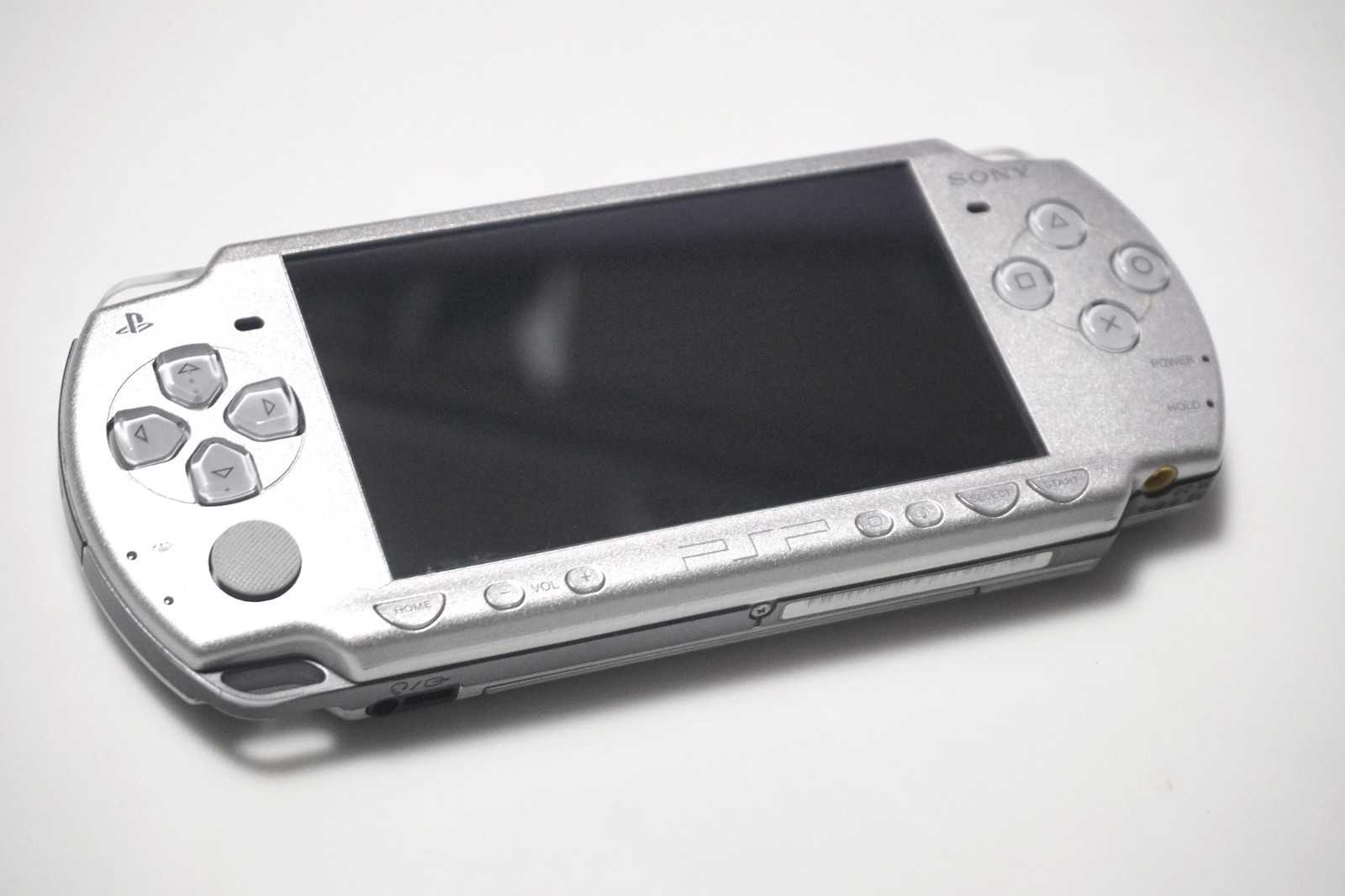 PSP-2000 Metallic Silver Japan PlayStation Portable system US Seller