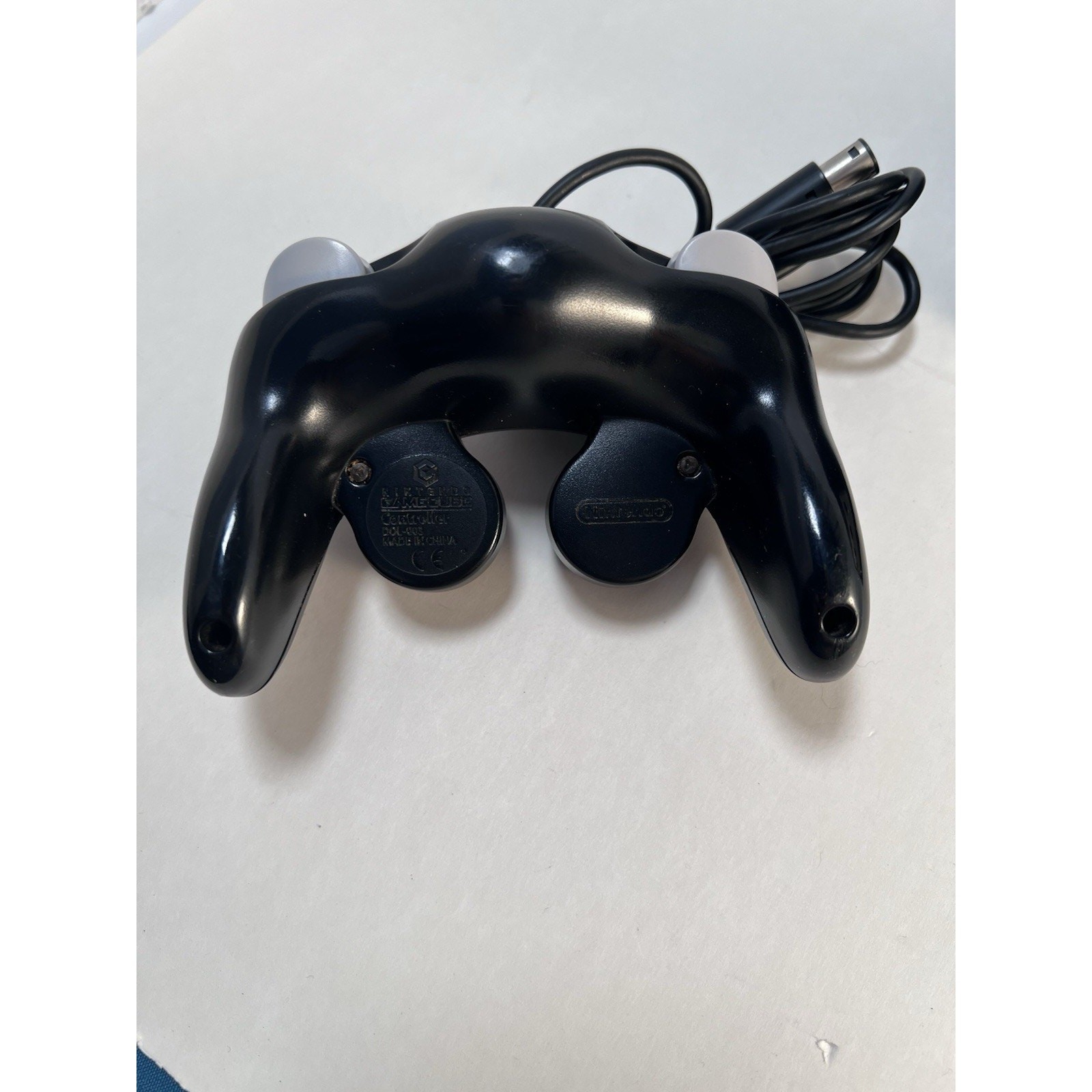 GameCube Black Console (DOL-001) 1 OEM Controllers, Power Cord, AV Cable – EUC