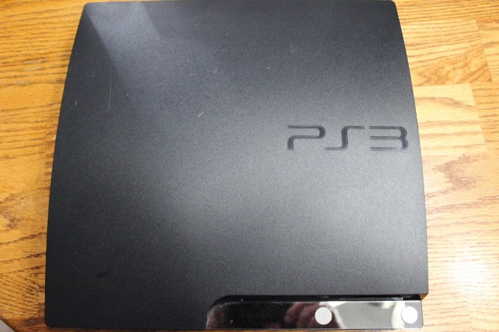 Sony PlayStation 3 PS3 Slim 160GB Console CECH-2501A Bundle w/ 5 Games