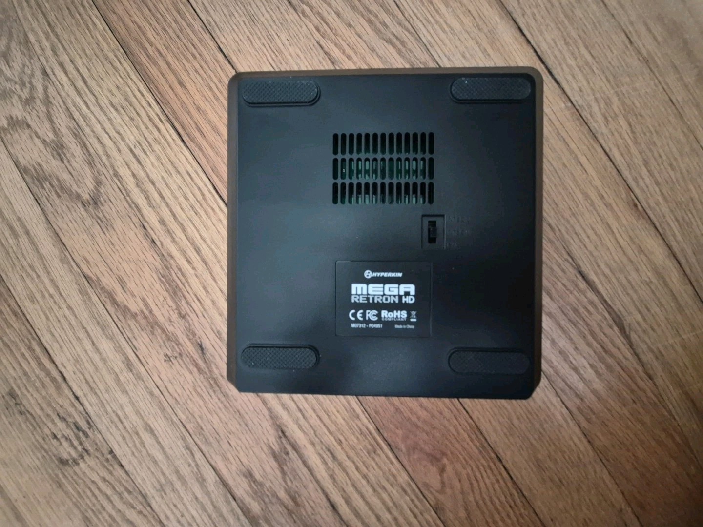 Hyperkin Mega Retron HD Retro Gaming Console Genesis,Mega Drive SEE DESCRIPTION