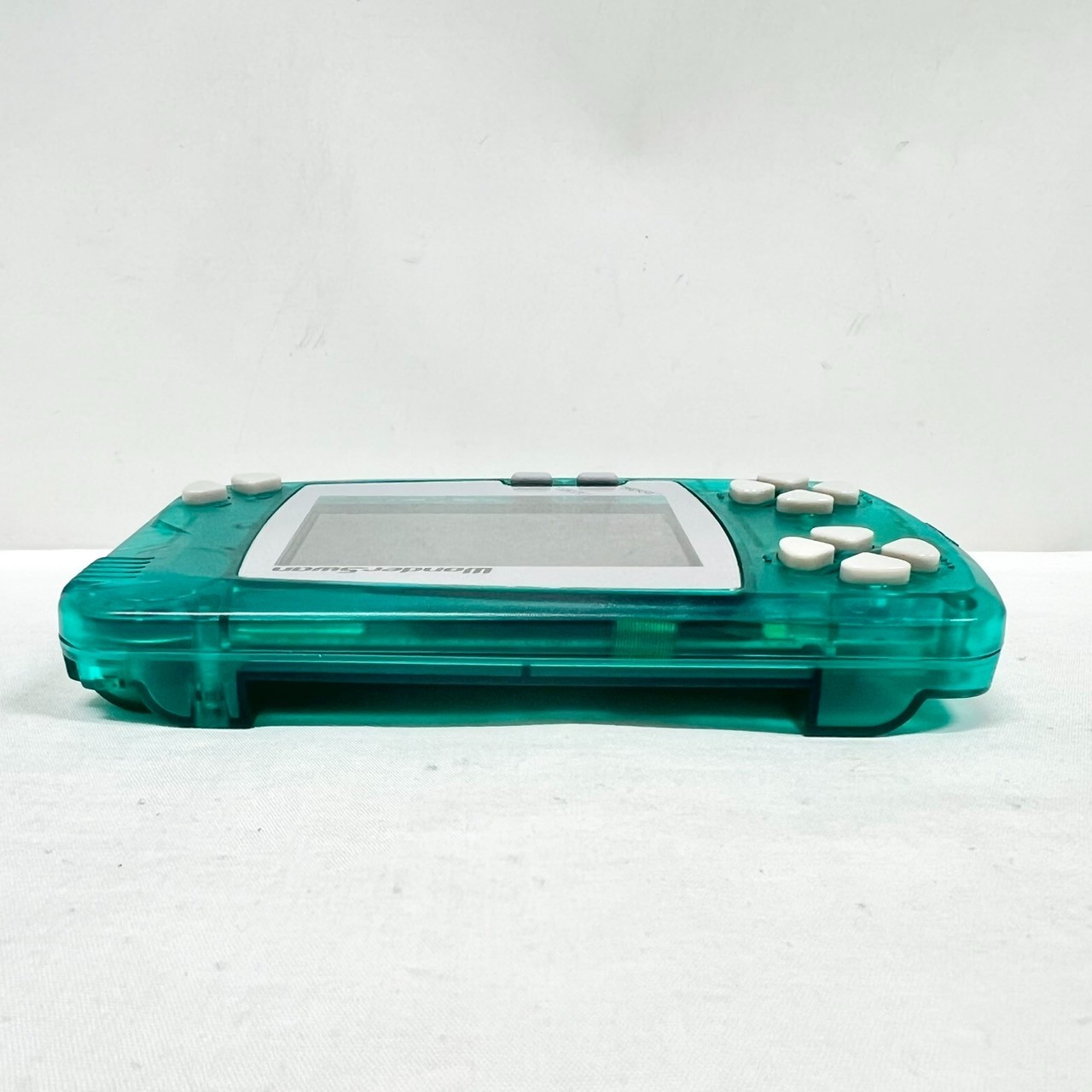 WS — Wonder Swan Console Skeleton Green — WonderSwan, Japan. 192