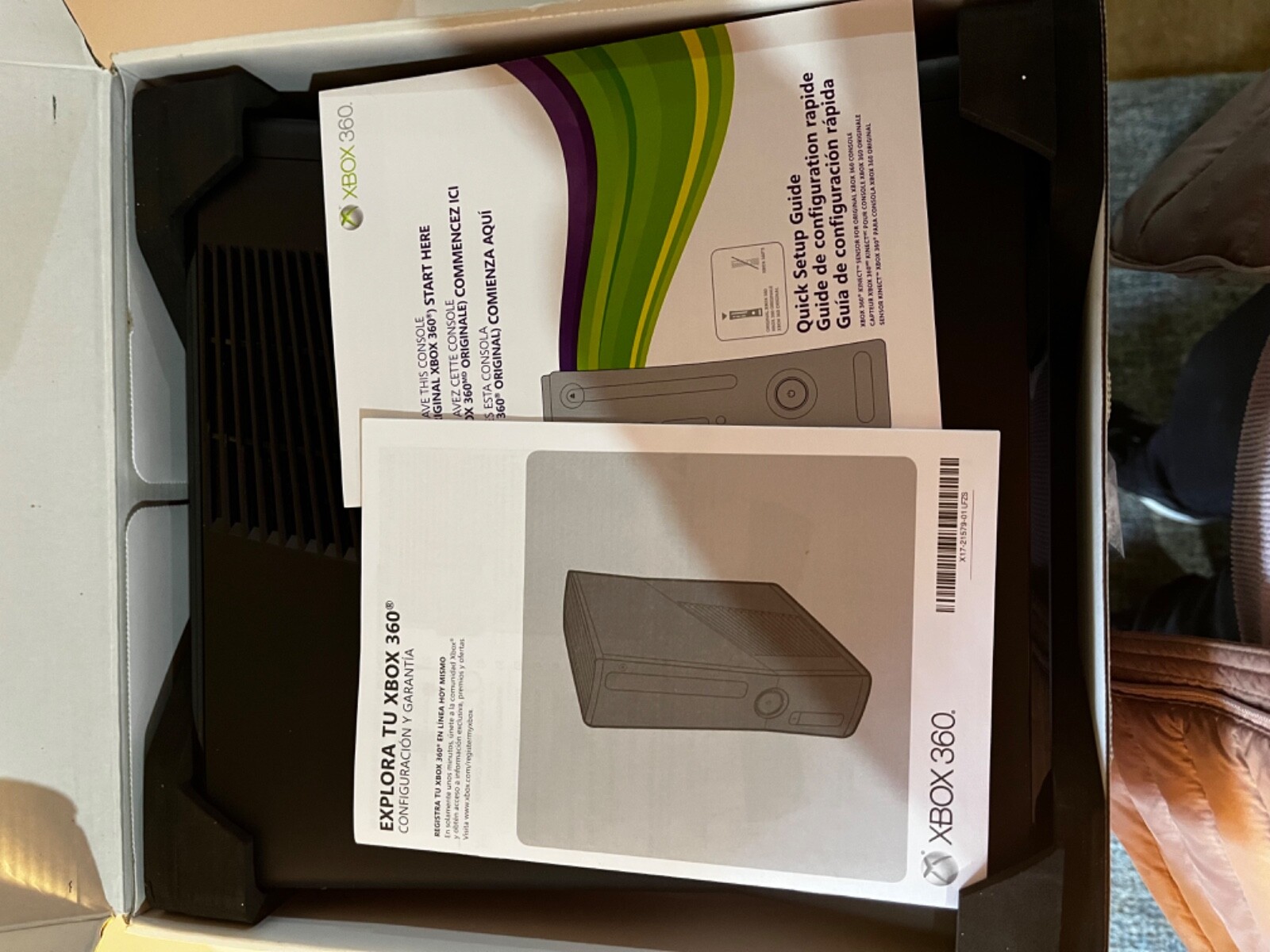 Microsoft Xbox 360 S Gaming Console and Kinect – Black