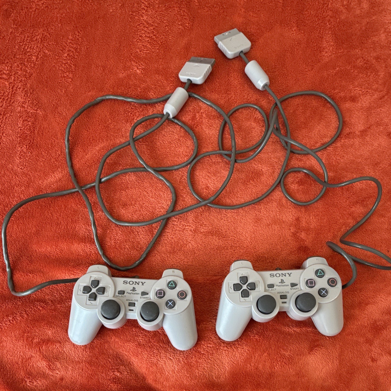 Vintage Sony PlayStation 1 Gray Console Bundle w/ 2 Controllers OEM Untested