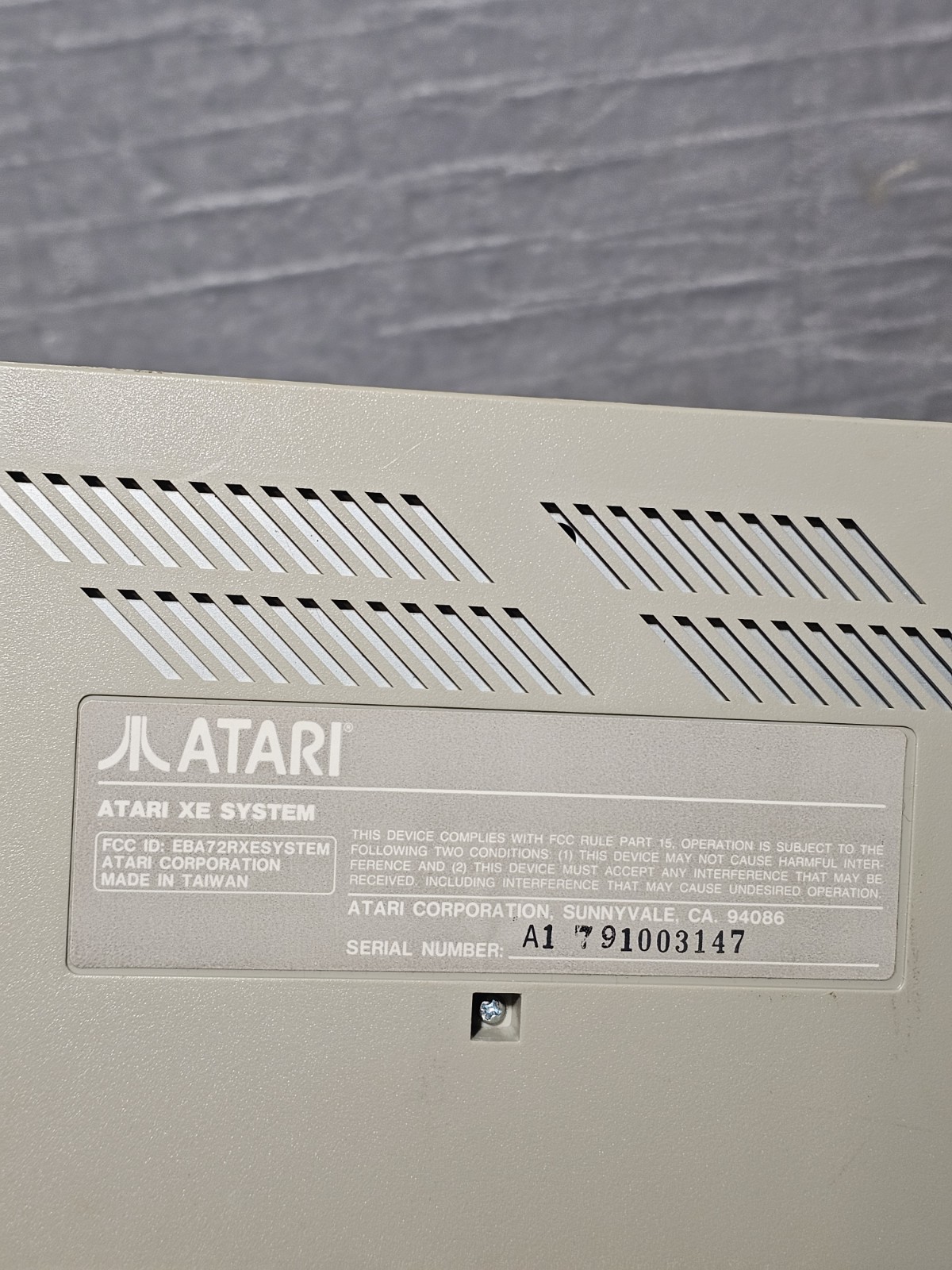 Atari XE System Console w/ 2 Joysticks Vintage Gaming Computer Untested Read