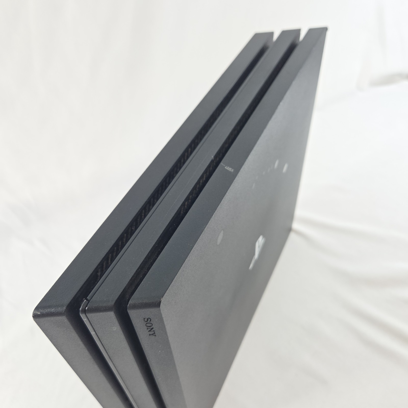 Sony PlayStation 4 Pro PS4 1TB Black Gaming System CUH-7215B Low Firmware