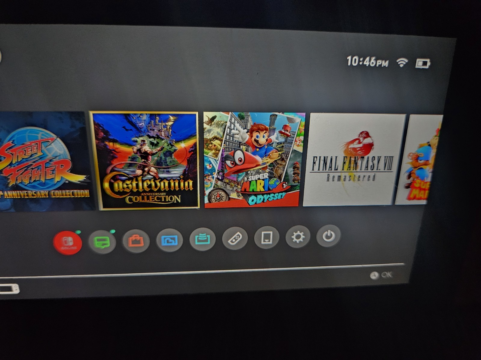 Nintendo Switch Console Neon Red/Blue Joy-Con 32GB 720p Bluetooth USB-C 2019