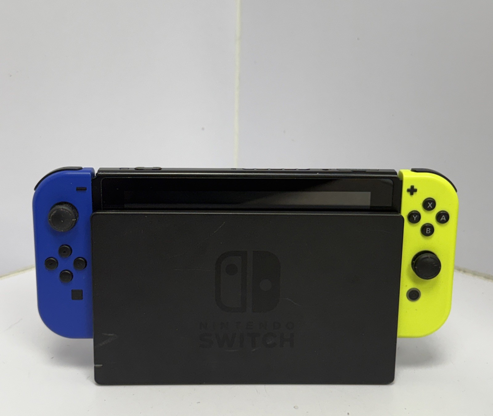 Nintendo Switch HAC-001 Bundle