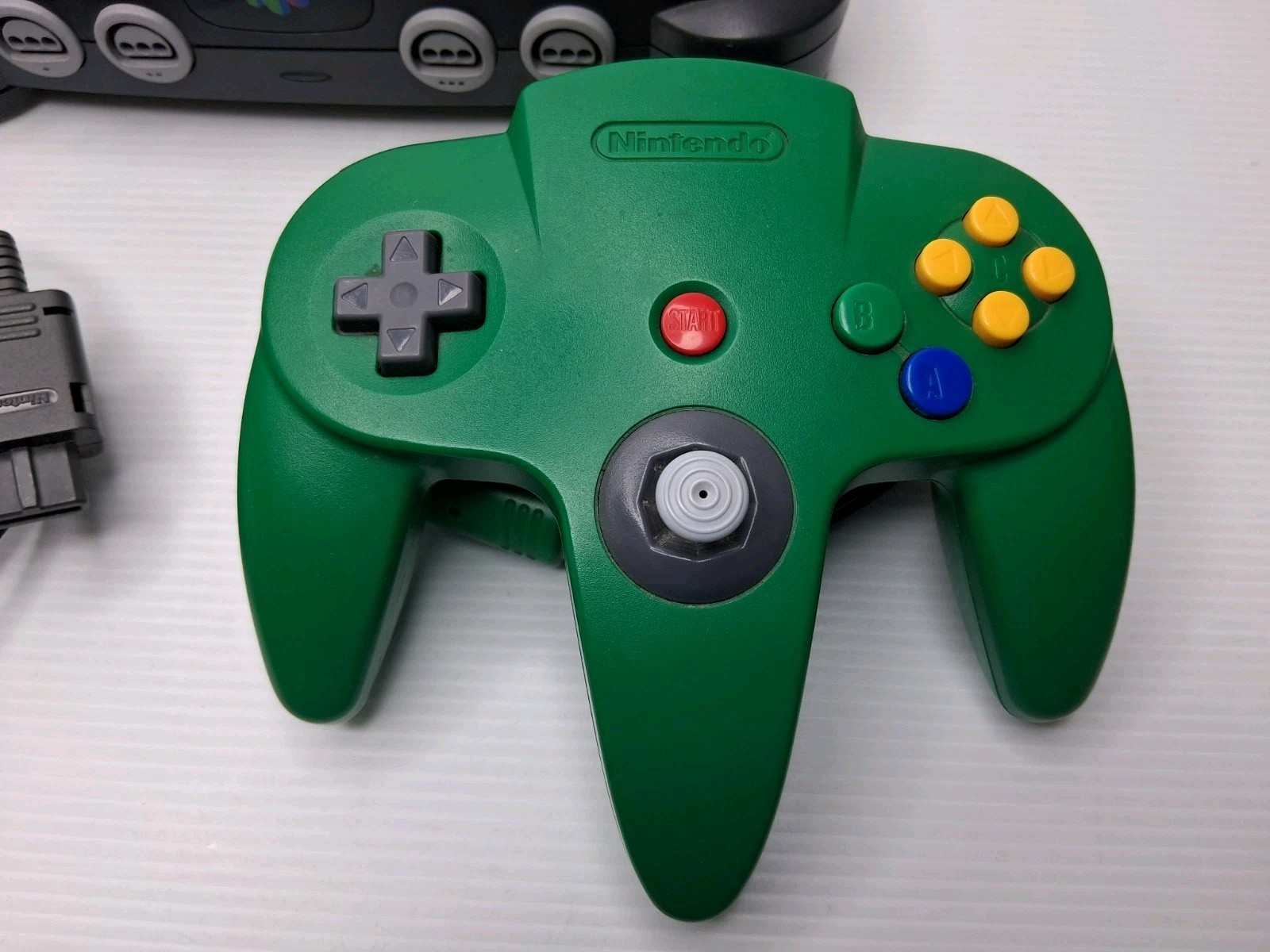Nintendo N64 NUS-001 Black Console With OEM Green Controller & Cords Tested
