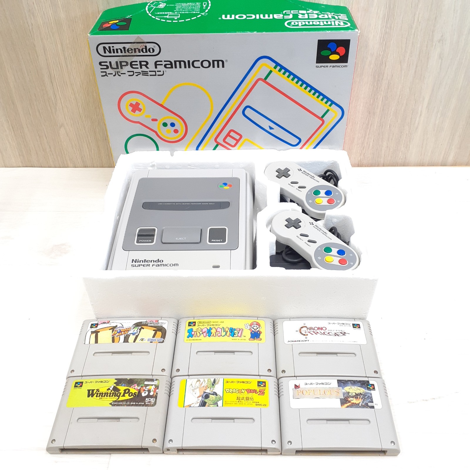 Nintendo Japanese Super Famicom Console in box with 6 games CIB SNES SHVC-001